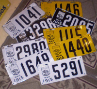 BUYING: Old License Plates & Lic plate toppers. Pre 1970.