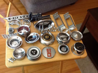 Emblems, Horn buttons vintage General Motors Parts