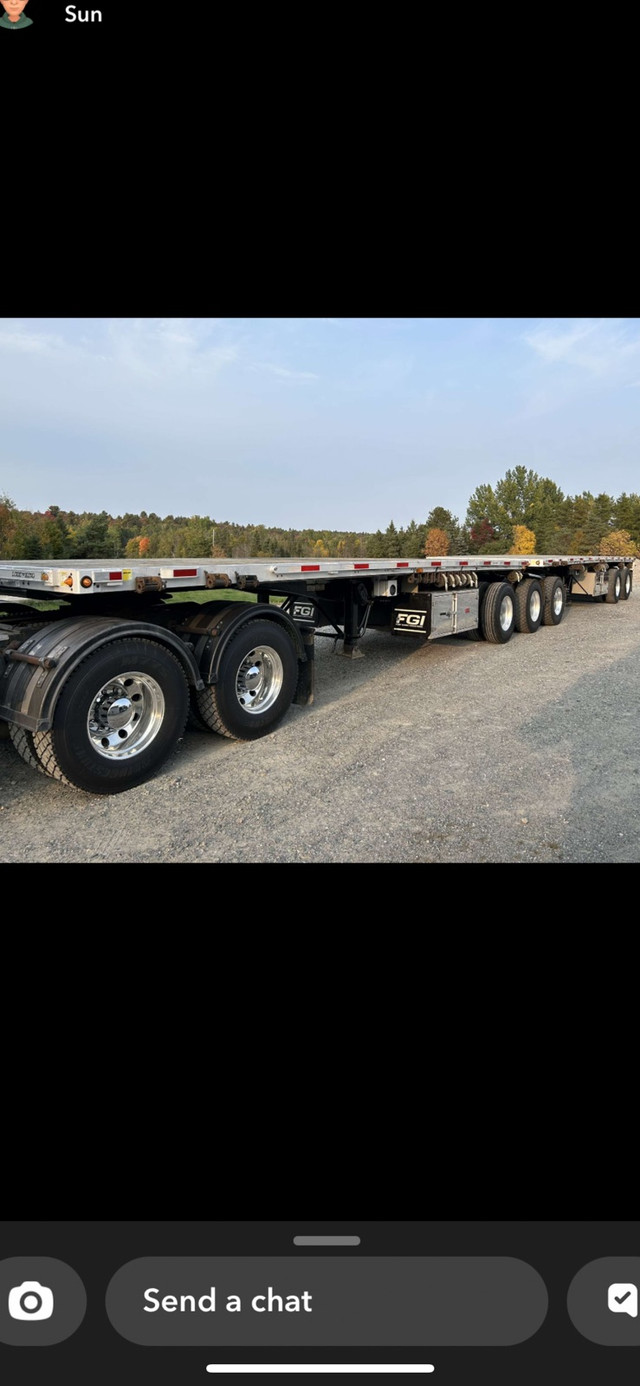 Lode King BTrain Flatbeds in Heavy Trucks in Renfrew - Image 2