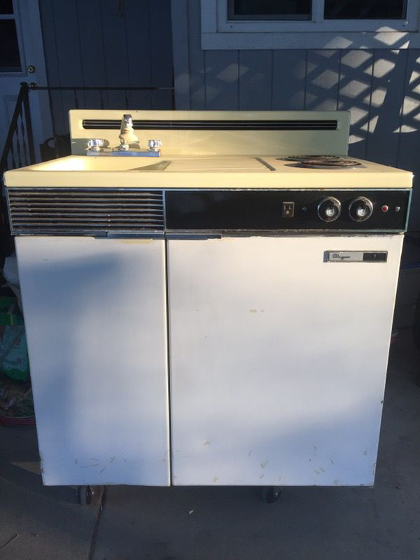 ISO- Vintage Multi Kitchen Unit/Dwyer Unit in Stoves, Ovens & Ranges in Norfolk County - Image 2