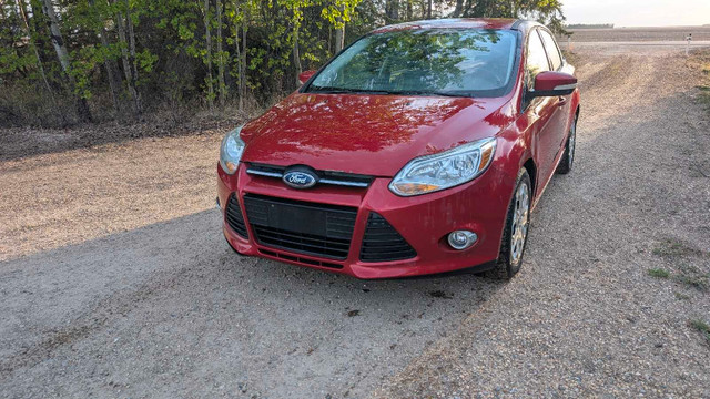 Ford focus 2012 - needs transmission work in Cars & Trucks in Grande Prairie - Image 2