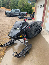 2023 Skidoo Summit Expert 850 Turbo R 154