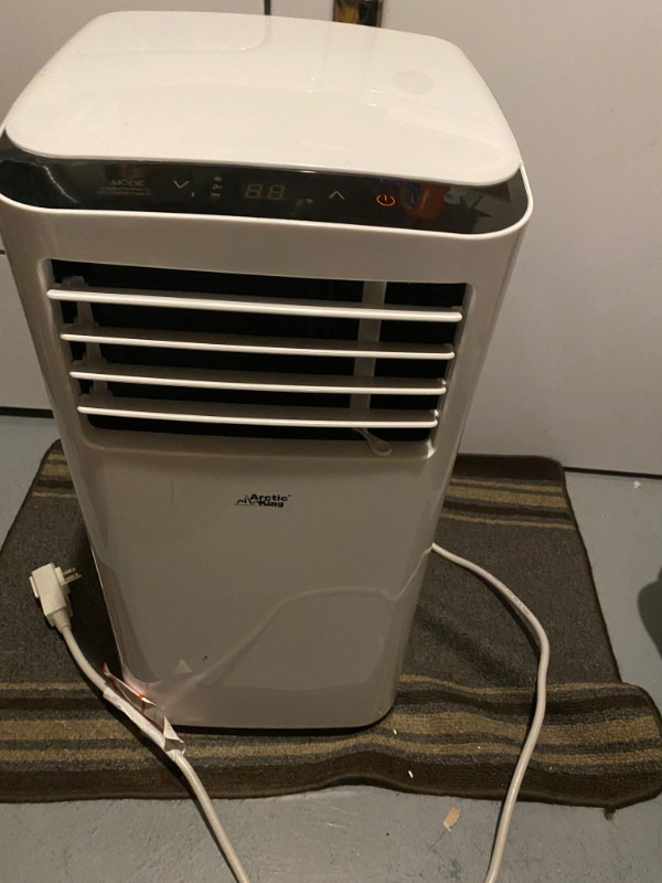 Artic King Portable 3-in-1 Air Conditioner in Heaters, Humidifiers & Dehumidifiers in Ottawa