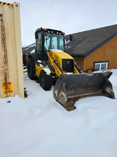 Low hours, excellent condition. Has heat, air conditioning and air seat. Acreage use, no longer need...