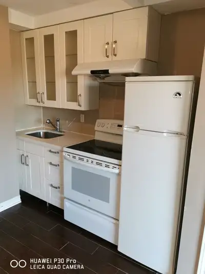 Nice Second Floor Two Bedroom Apartment. Close to school, bus stop, Two minutes to Humber Golf Cours...