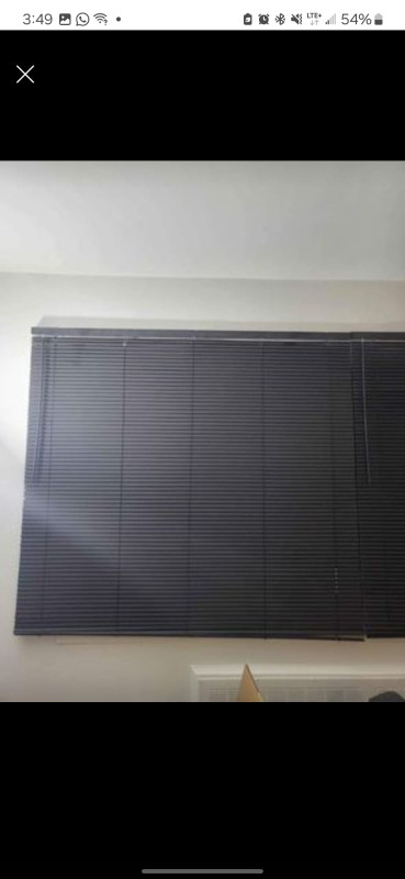 Large blinds for sale/ Grands stores en vente dans Habillage de fenêtres  à Ville de Montréal - Image 2