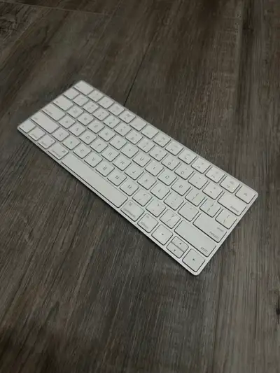 Apple Magic Keyboard (2 Available), View more