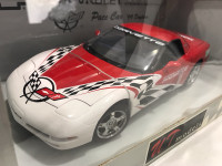 1:18 Diecast 1999 Corvette Daytona Pace Car