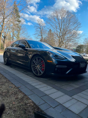 2017 Porsche Panamera
