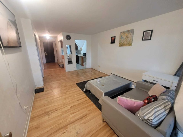 755 Av. Marguerite-Bourgeoys — photo 1