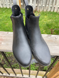  Sam Edelman ankle length rain boots size size 8