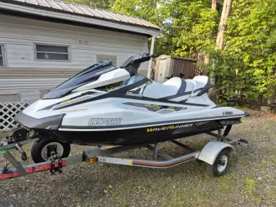 2017 Yamaha waverunner vx cruiser ho 3 seater, 1.8 litre 4 cylinder 4 stroke marine engine with only...