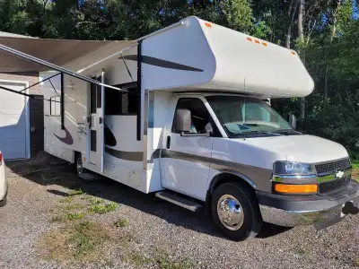 We are moving on to the next chapter of our lives and have to let go of this very nice motorhome. Ra...