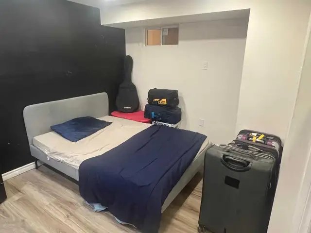 Room for rent - available immediately in Room Rentals & Roommates in Kitchener / Waterloo - Image 6