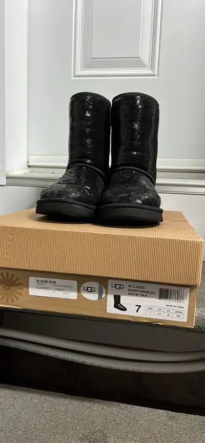 UGG Classic Sequin Boots 7, View more