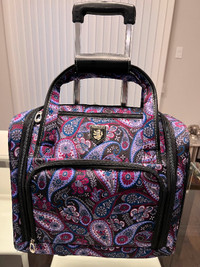 Brand new designer carry-on luggage “Adolfo”.