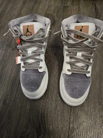 Jordan Mid SE, View more