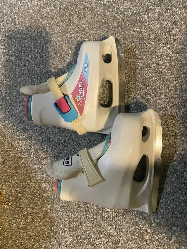 Lil angel kids skates in Skates & Blades in Oshawa / Durham Region - Image 2