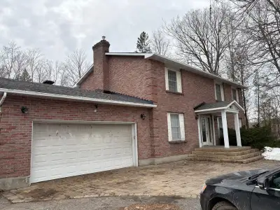 ✨ Rooms for Rent – Ideal for Students | 3162 Woodroffe Ave, Ottawa ✨ Looking for clean, affordable,...