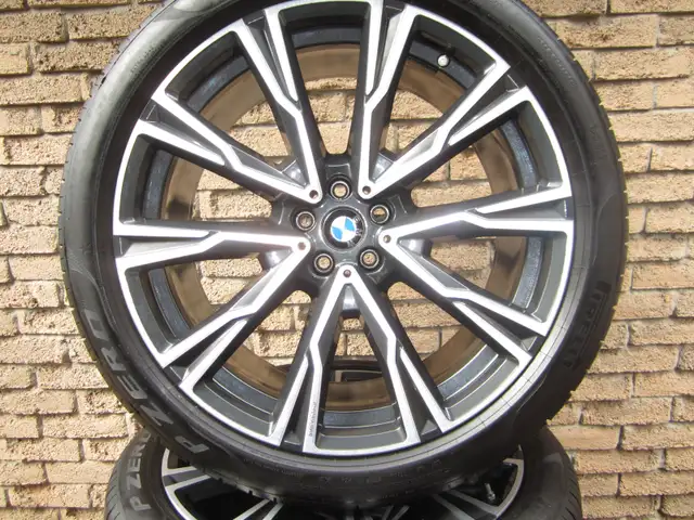 2024 BMW X7 OEM Y spoke 22" staggered summer wheel set style 758 in Tires & Rims in City of Toronto - Image 6