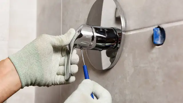Plumbing service 493598520073922562