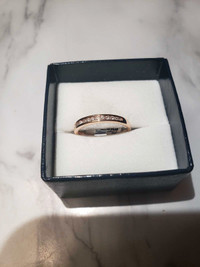 14Kt Rose Gold Ring - size 7 Natural Diamond