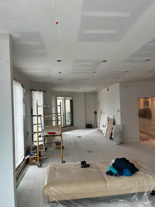 Jasper Constuction Inc. RBQ # 5743-5059 Contactez Wil Perdomo au 514-835-4403 On prends tous les cha...