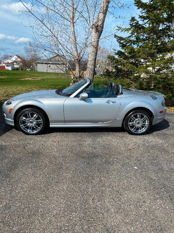 Miata MX5 in Cars & Trucks in Bathurst - Image 3