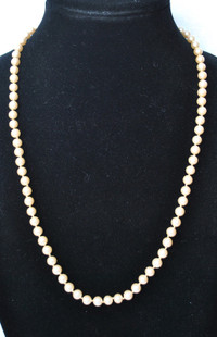PEARL NECKLACE #1