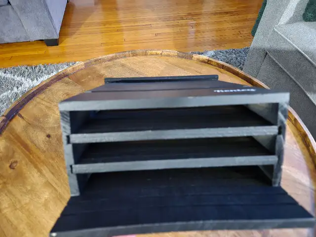 Cedar Wood Bat House in Outdoor Décor in City of Toronto - Image 3