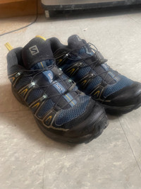 Men’s Salomon Ultra-X hiking shoes, size 7.5