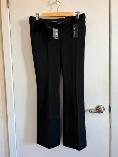 EXPRESS Columnist Slim Flare Pants – Petite 2S | NEW with Tag, View more