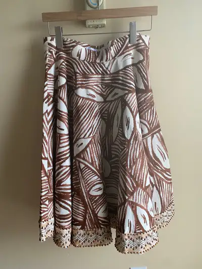 MaxMara cotton skirt size 8, like new, $150