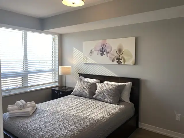 Large IKEA picture floral  in Home Décor & Accents in Markham / York Region - Image 5