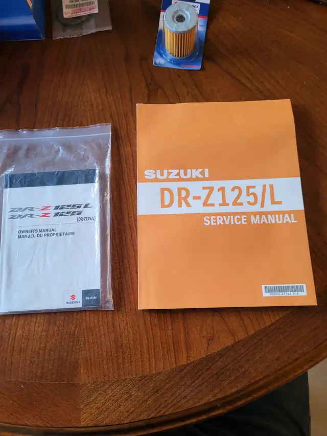 DRZ 125, 2021 Motorcycle, dirt bike, for sale in Dirt Bikes & Motocross in London - Image 8