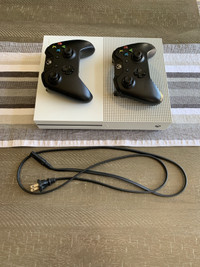 Xbox One S - Comes With 6 Games