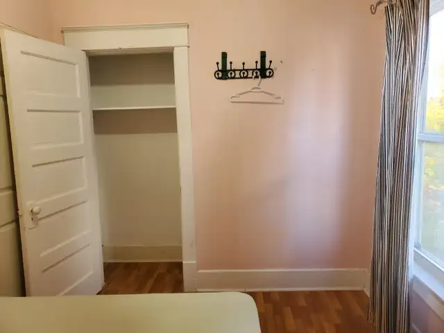 Room for rent in City center in Long Term Rentals in Saint John - Image 4