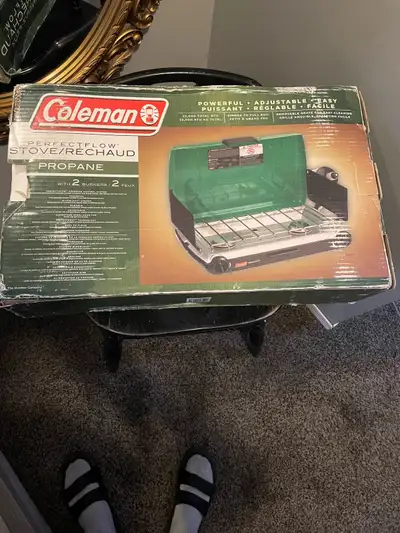 bbq Coleman mint condition , View more