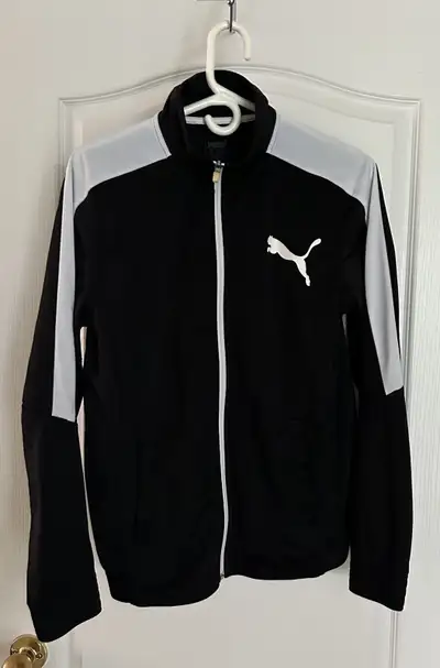 Puma full zip fleece- men’s small size, View more