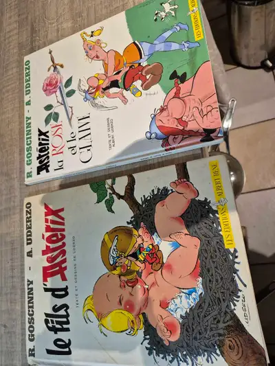10 BD d’Astérix + 1 BD Lucky Luke, View more