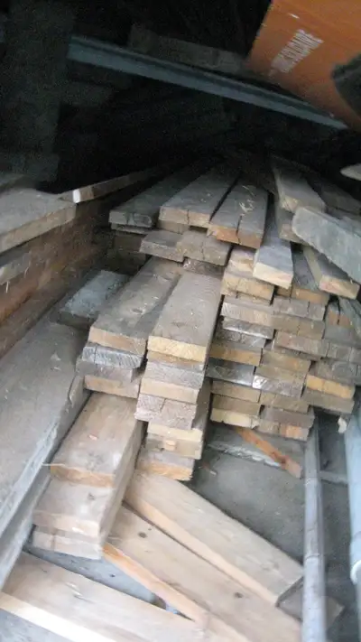 Bois usagés, View more