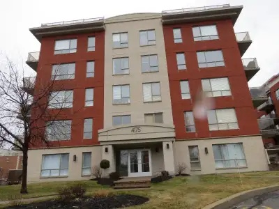 4 1/2 Condo for rent  2 bdrms, 2 full bathrms, 1 indoor garage.