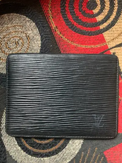 Authentic Louis Vuitton Epi Leather Vertical Pass Card Holder!, View more