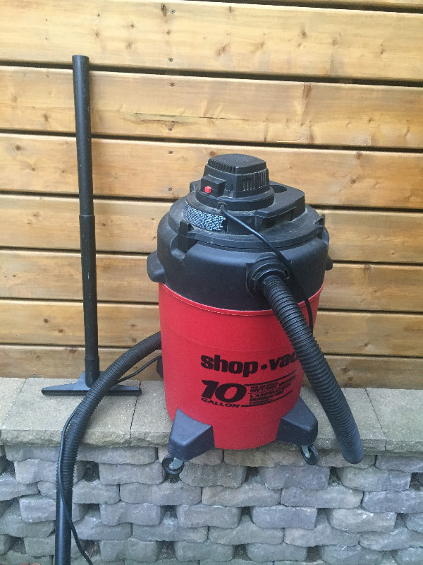 shop vac wet & dry vac Like NEW 10 Gallon w. bag/filter $80 in Power Tools in City of Toronto - Image 3