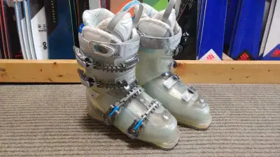 Head Dream 100 Women 24.5, View more