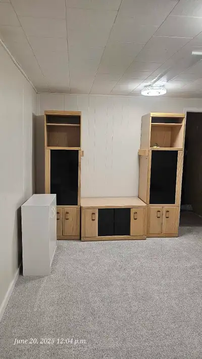 basement sweet for rent location at on the west side 178st.69 av