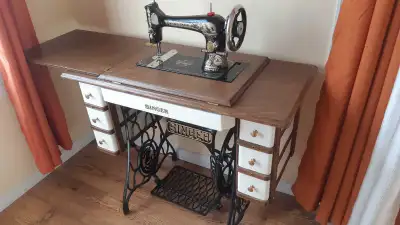 machine à coudre antique, View more