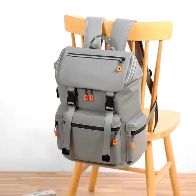 New Compact PC-Resistant Gray/Solid Backpack533912630330009603