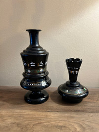 Lot de 2 petits vase en verre noir antique black glass