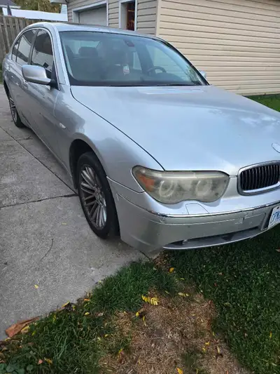 2005 745li fully loaded to many toys to list under 280k plane on wheels 4.4v8